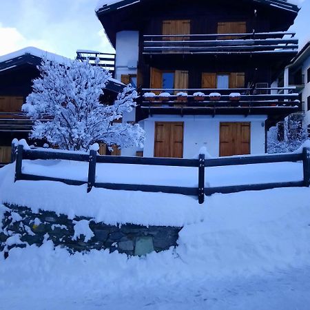 瓦托内切Cervinia-Valt Sport & Relax House公寓 外观 照片